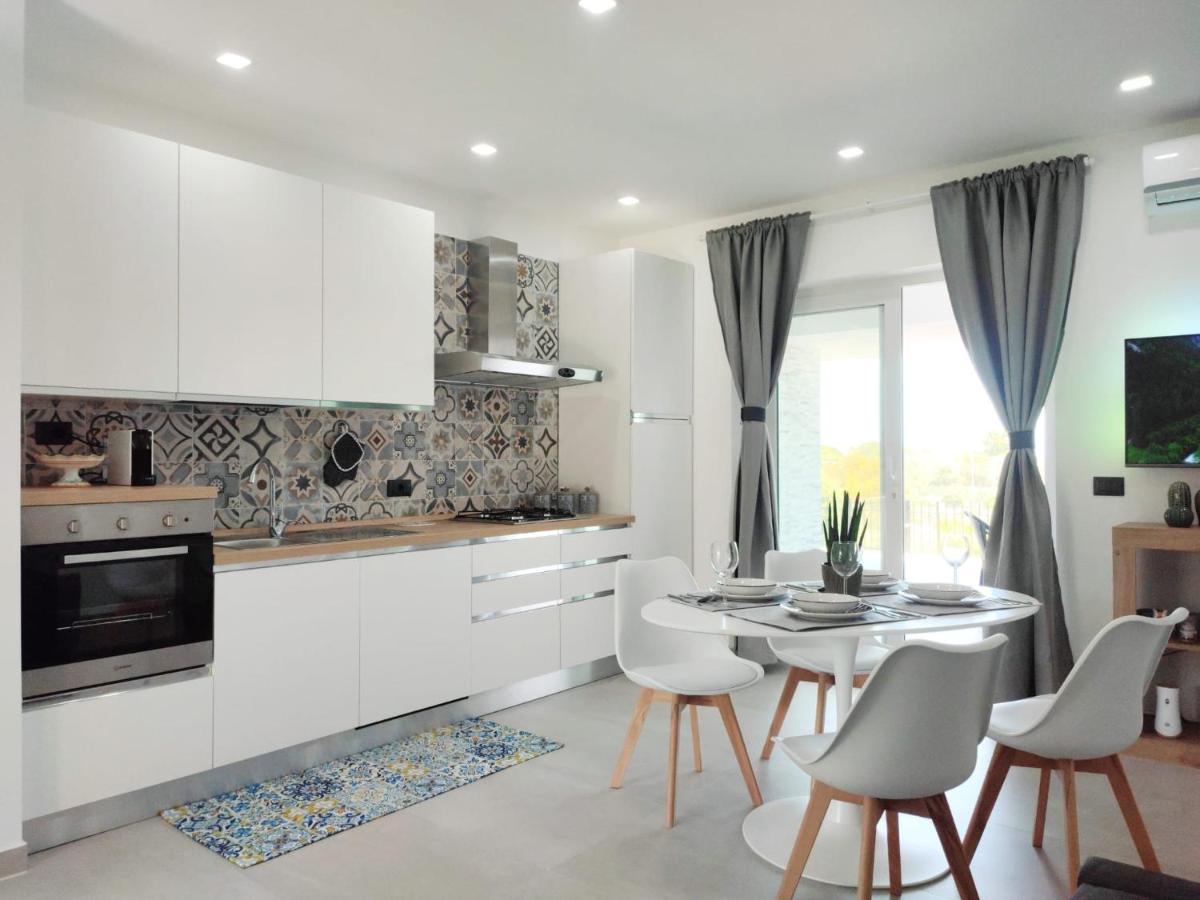 I Mori Di Brucoli Villa ภายนอก รูปภาพ